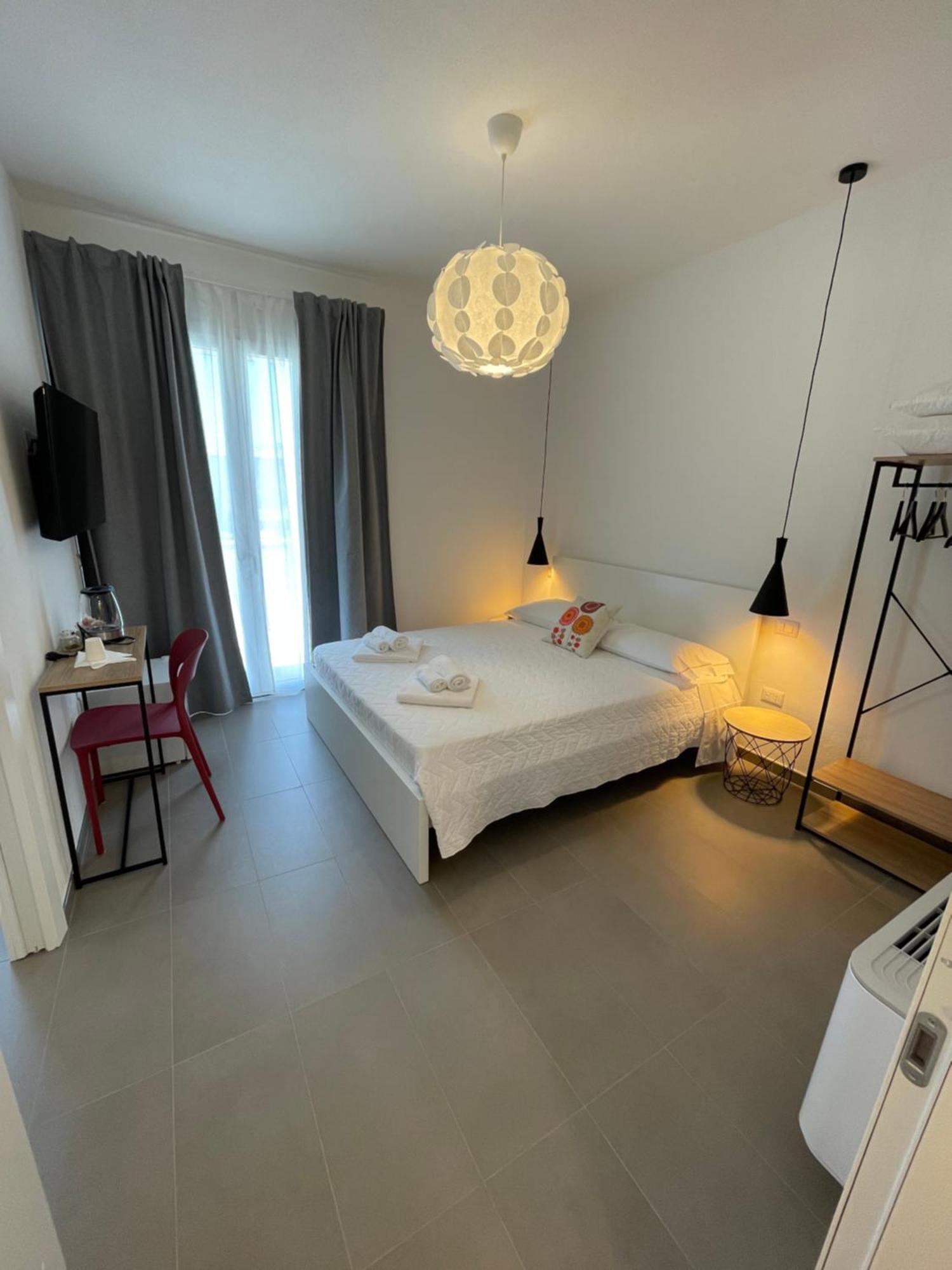 Luma10 Appartement Olbia Buitenkant foto